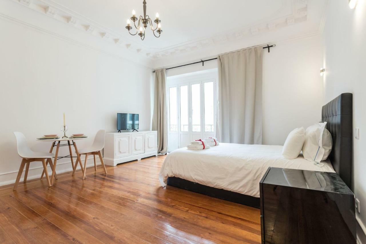 6 Clouds Apartment Lisboa Extérieur photo
